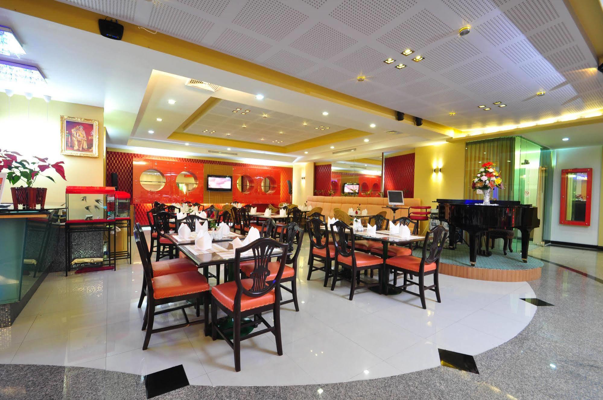 Bp Grand Suite Hotel Hat Yai Extérieur photo