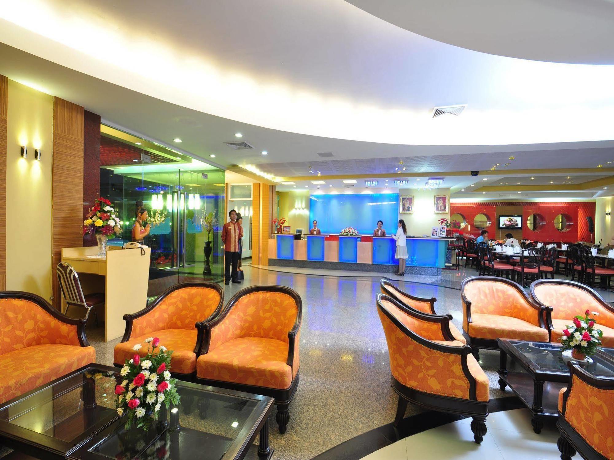 Bp Grand Suite Hotel Hat Yai Extérieur photo