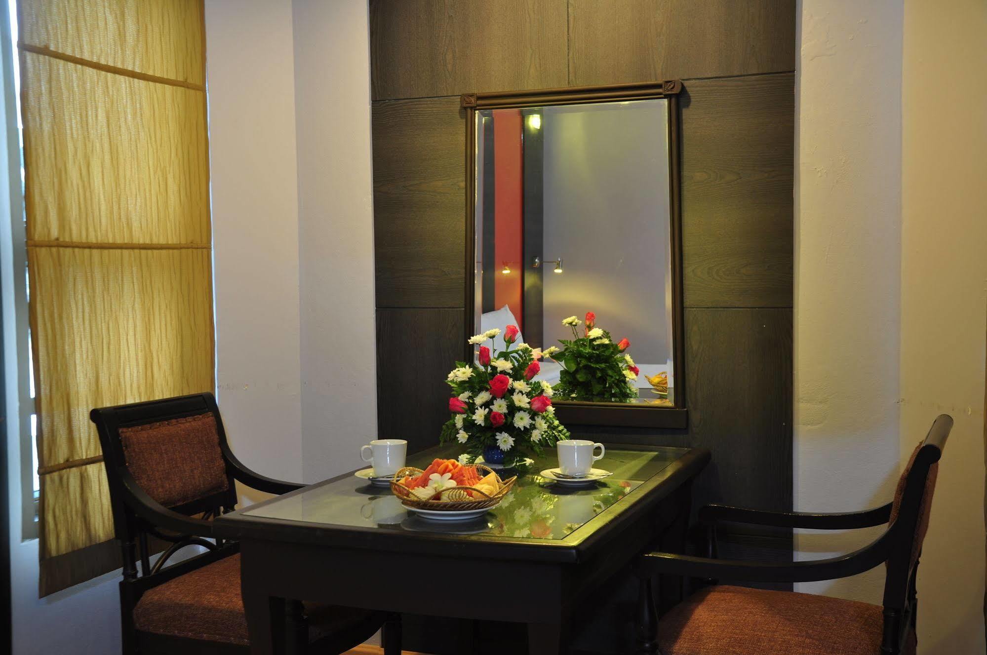 Bp Grand Suite Hotel Hat Yai Extérieur photo